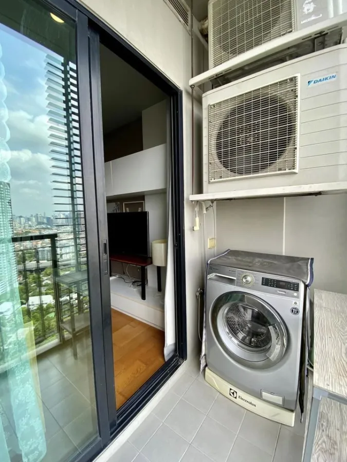 For rent, blocks 77, 26th floor, great view, privacy. Fully furnished You can reserve first. You can stay first.