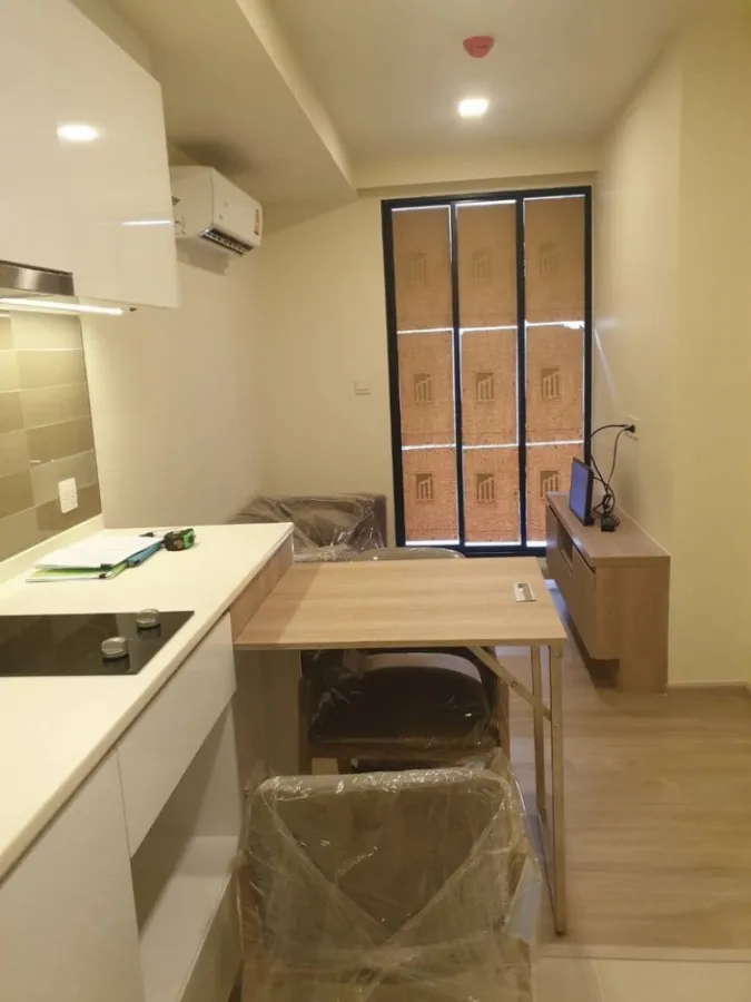 For rent Maestro 03 Ratchada-Rama 9. The coolest new room The interior is decorated in tones. feel so warm must end here