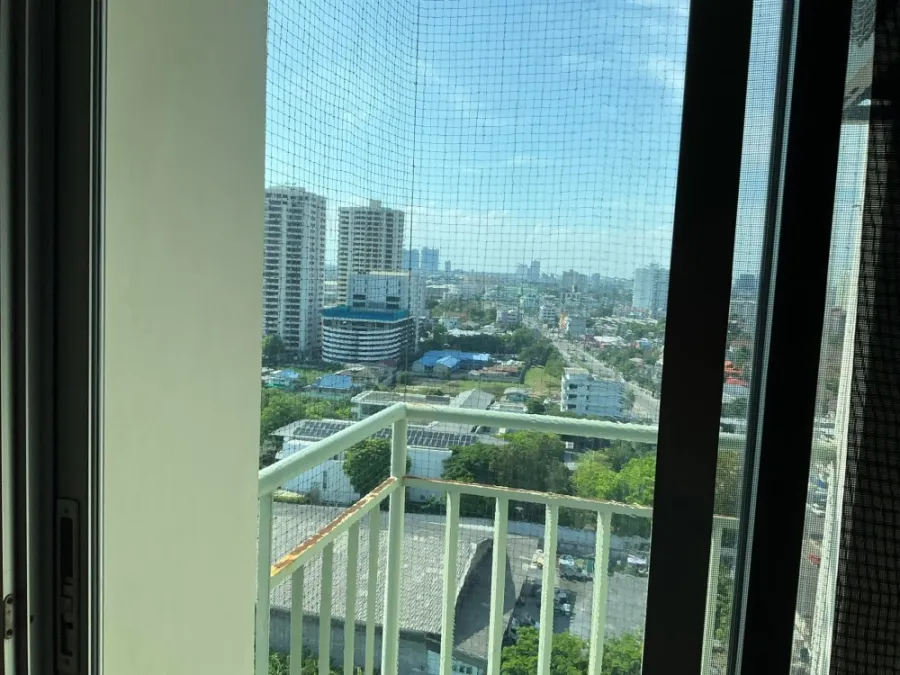For sale or rent: Lumpini Ville Phibulsongkram Riverview Condo. Nice unit, fully furnished. Book now!