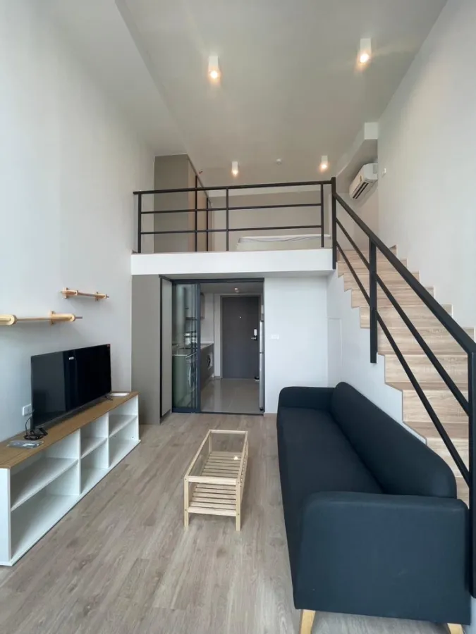 ให้เช่า คอนโด Ideo rama9 - asoke ห้อง duplex มีสองชั้น เพดานสูง โปร่งโล่งสบาย ดีอย่างนี้อย่าพลาด