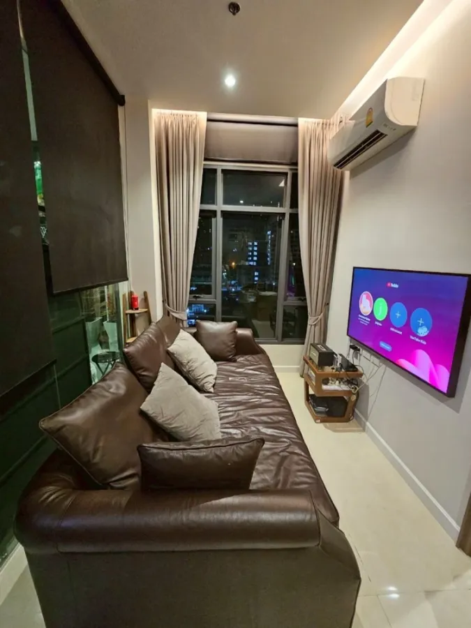 ขาย Mayfair Place Sukhumvit 50 1 ห้องนอน 1 ห้องน้ำ ตกแต่งคุมโทน ติดวอลเปเปอร์อย่างดี รีบจองเลยตอนนี้