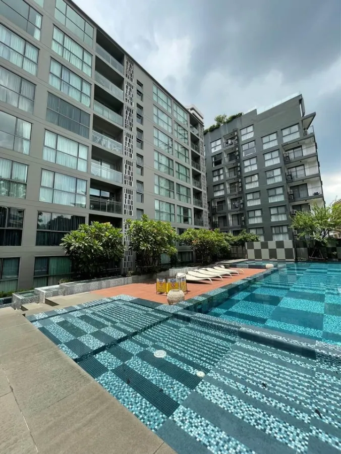 ขาย คอนโด VIA BOTANI สุขุมวิท 47 ห้องน่าอยู่ สไตล์โมเดิร์น 2 ห้องนอน ขนาดกว้าง อยู่สบายสุดๆ จองเลย