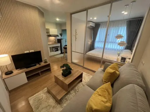 For rent: Lumpini Ville Sukhumvit 109 - Bearing. Stylishly decorated room, very livable. Carry your bag and move in.