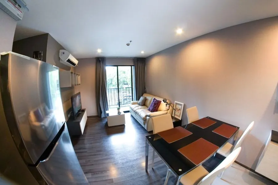 ให้เช่า คอนโด The Base Park West 2 นอน 2 น้ำ ห้องกว้างสุดๆ ตกแต่งพร้อมอยู่ รีบจองด่วนๆ จร้า