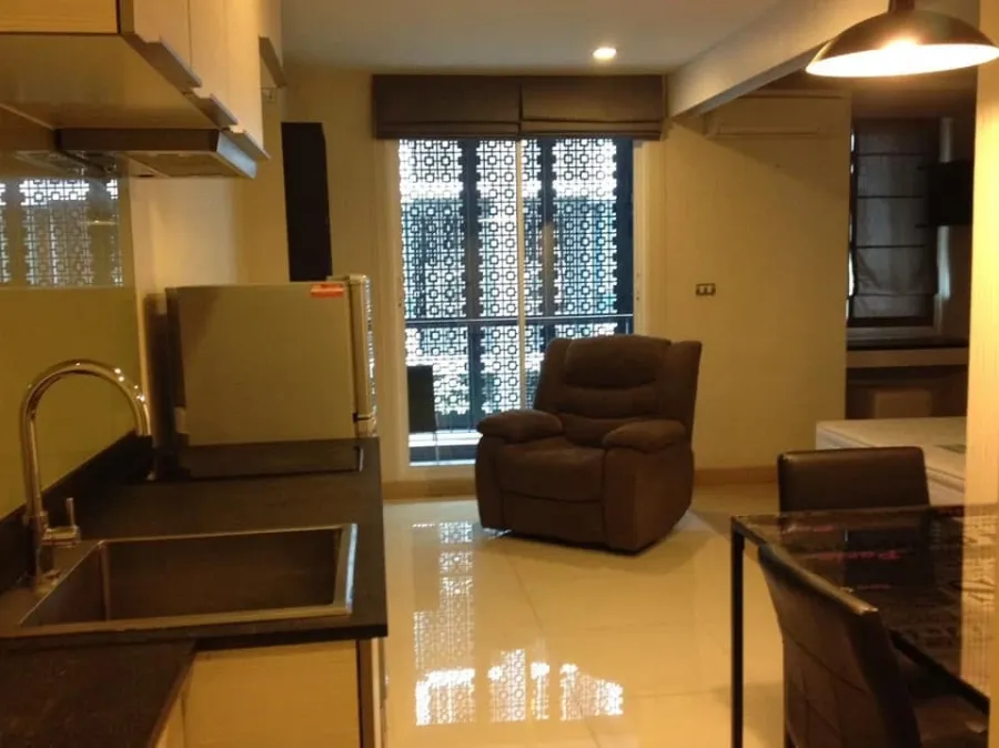 ให้เช่า Tree Condo Ekamai ห้องพร้อมอยู่ เฟอร์พร้อม ห้องกว้างอยู่สบาย จองเลย