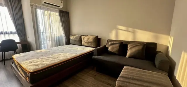For rent IDEO Ramkhamhaeng - Lam Sali Station ห้องชั้นสูง ตำแหน่งดี ติดบันไดหนีไฟ แบบนี้ต้องจอง images