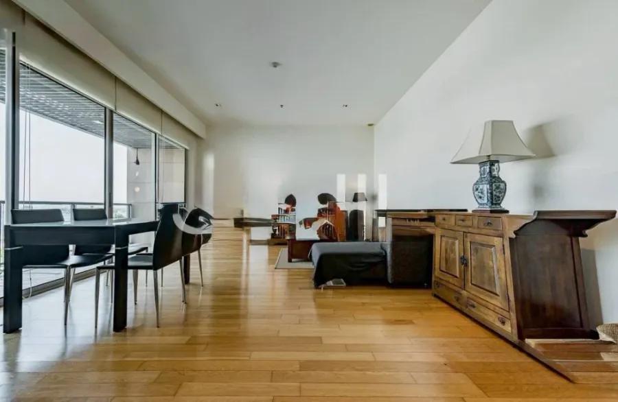 Condo for rent, The Loft Yen Akat, lots of usable space. The room is spacious and comfortable. You can't miss it.