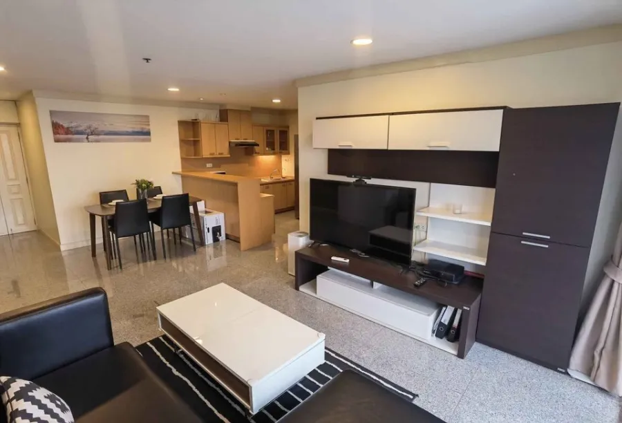 For rent, The Waterford Diamond, Sukhumvit 30/1, 29th floor, river view, comes fully furnished, book now.