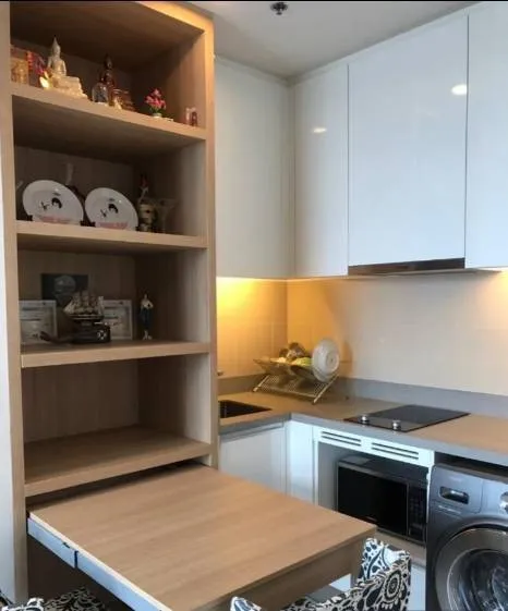 Condo for rent, M Ladprao, comes with complete amenities, easy to travel, can't miss it.