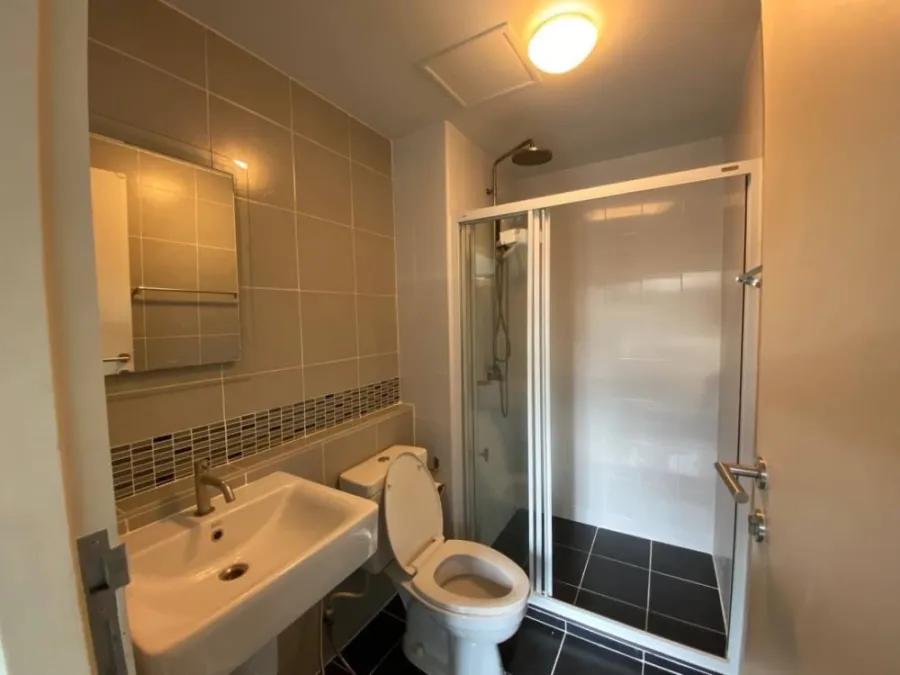 Sell/Rent Condo project DBURA Pran Nok, corner room, pool view, good atmosphere, book now!!