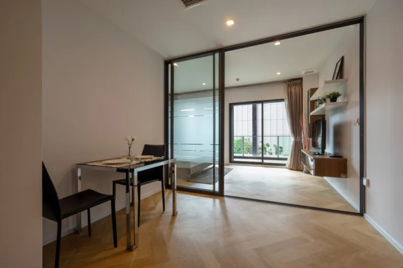ขาย ให้เช่า คอนโด Noble Remix ห้องแต่งสวย เรียบหรู มี Walk-In Closet ในตัว ดีแบบนี้จองด่วนๆ