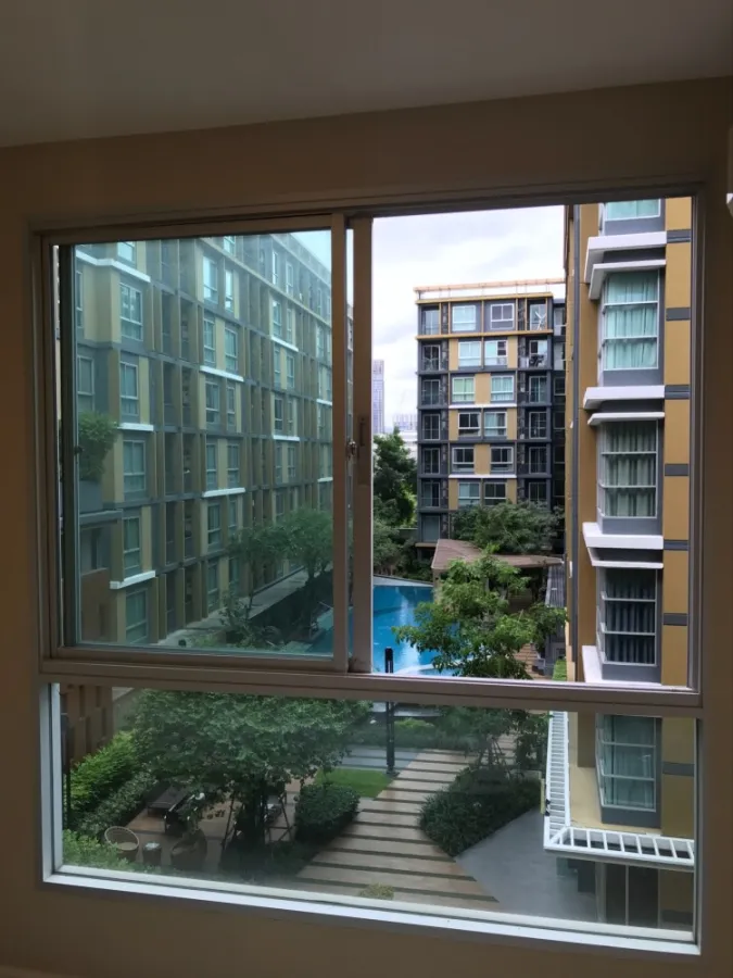 For sale, for rent!! Condo Metro Luxe Rama 4, 4th floor, South, swimming pool view, beautiful room, ready to move in, don't miss it!!