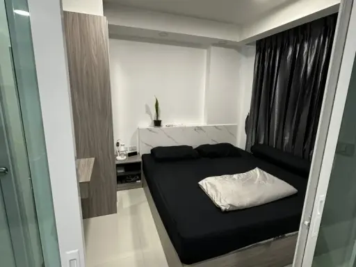 ให้เช่า The Green Condo 2 ห้องกั้นแยกเป็นสัดส่วน แบ่งโซนลงตัว มาจองได้แล้วันนี้ อย่าพลาด images