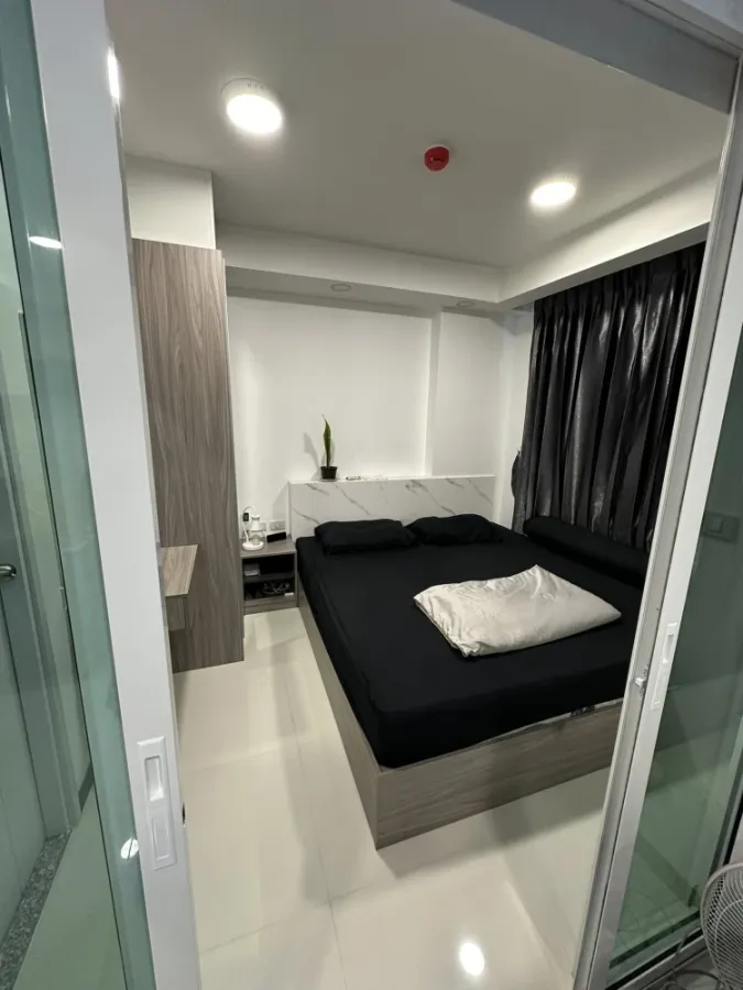 ให้เช่า The Green Condo 2 ห้องกั้นแยกเป็นสัดส่วน แบ่งโซนลงตัว มาจองได้แล้วันนี้ อย่าพลาด