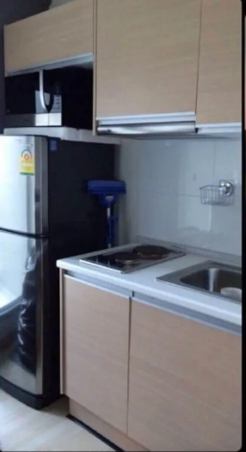 Condo for sale Rhythm Ratchada, complete facilities. Fully furnished and decorated, book now.