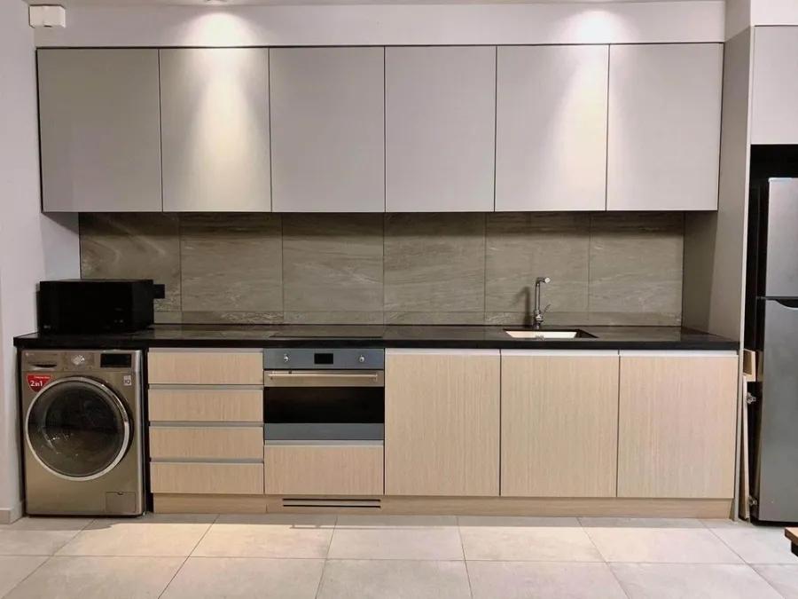 Condo for sale: The Lofts Asoke Buit-In, simple and elegant, nicely decorated and extremely stylish. Spacious corner room Good like this, reserve now.
