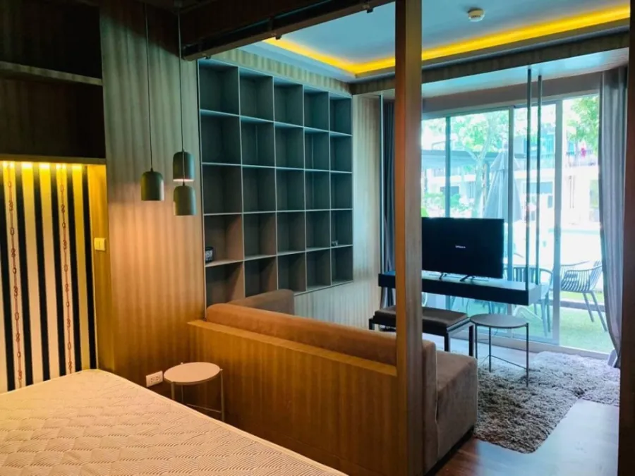 ขาย คอนโด เอ สเปซ มี สุขุมวิท 77 ตกแต่งบิ้วอิน ชั้น 1 ติดกับสระว่ายน้ำ สามารถลงเล่นน้ำได้เลยจ้า