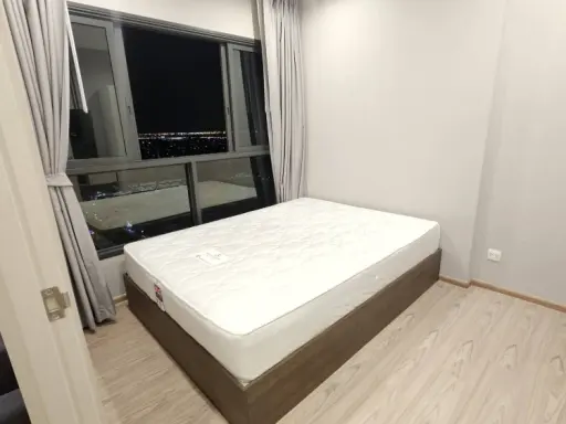 Condo for rent at The Tree Hua Mak Interchange. Ready to move in, 25th floor, high floor with great views. Convenient and complete amenities all in on images