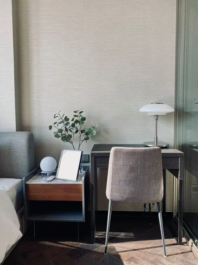 For rent, The S Sukhumvit 36, this room is very popular. The interior is luxurious and classy. High class, no blocking, too. Book now.