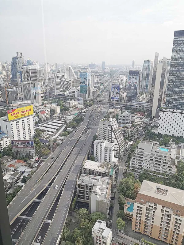 ให้เช่า ไลฟ์ วัน ไวร์เลส ห้องสวย เฟอร์นิเจอร์ครบ ตกแต่งพร้อมอยู่ ห้ามพลาด