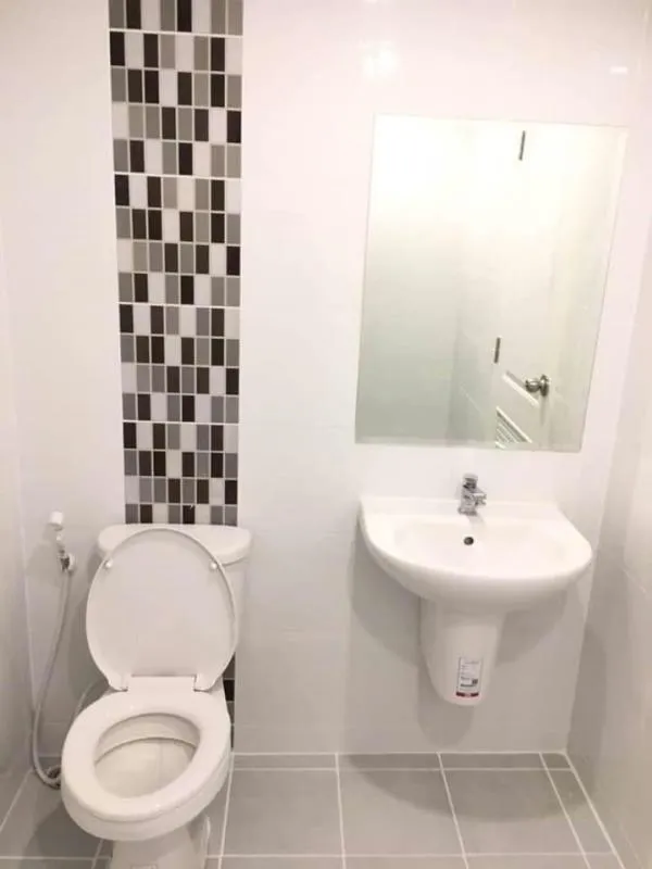 For rent !! Condo The Niche ID Serithai, high floor, beautiful room, pool view, fully furnished Ready to move in, don't miss !!