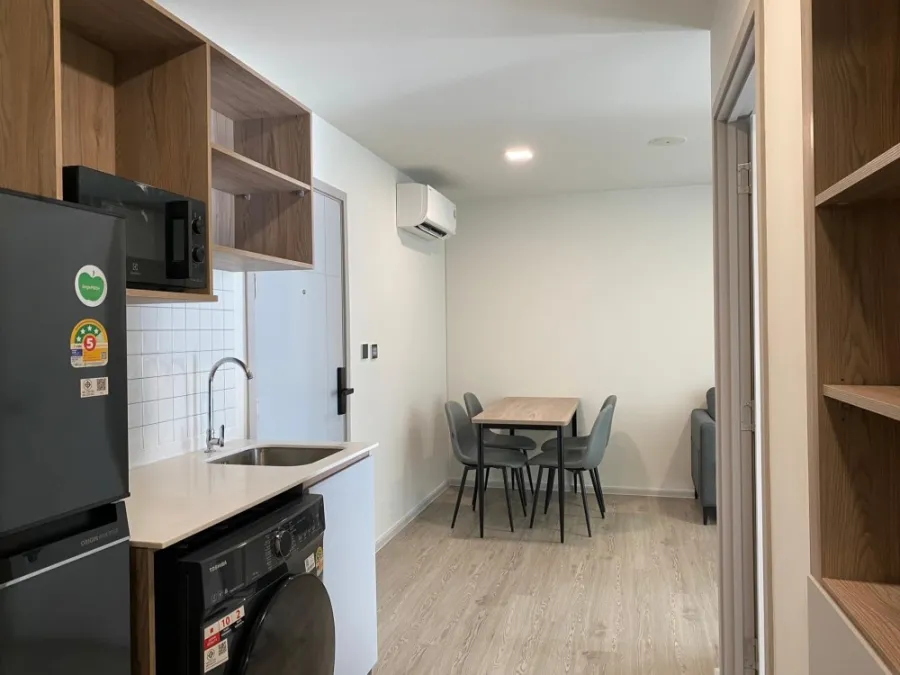 For rent, Cave Town Island, 7th floor, Sport Village view, wide open, privacy, hurry and reserve now.