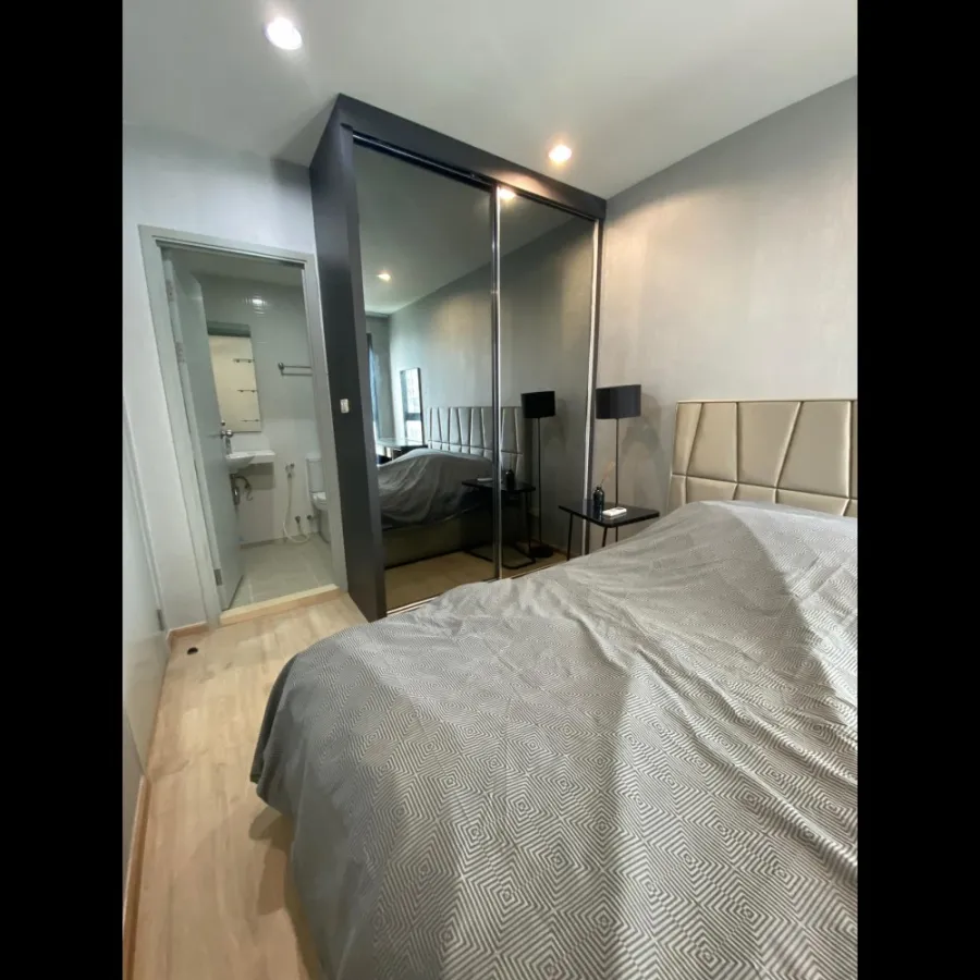 Condo for sale: IDEO Wutthakat, room at the edge, view facing the city Fully furnished + electrical appliances, don't miss it.