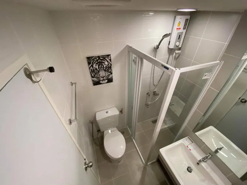 Atmoz Chaengwattana for sale/rent, very good room, fully furnished. very convenient to travel This price is worth it. Quick before it slips away