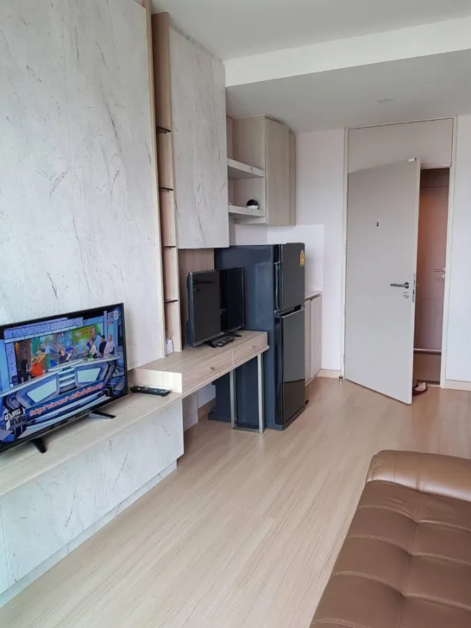 For rent, Lumpini Suite Din Daeng-Ratchaprarop, 21st floor, open view, fully furnished, ready to move in. You can reserve first, get it first.