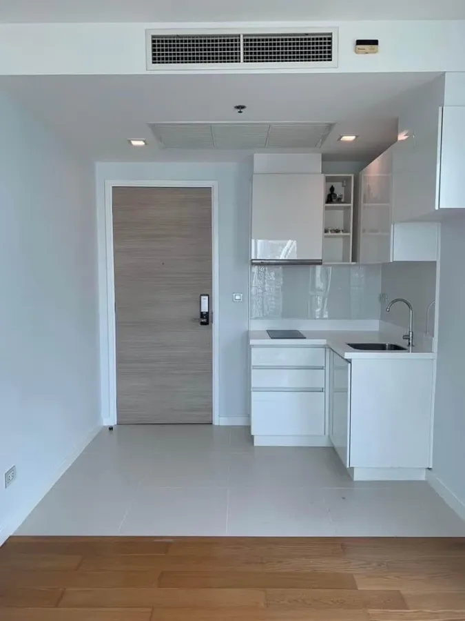 ขาย ให้เช่า Condolette Ize ราชเทวี ห้องหัวมุม ติดสวน ชั้นสูง วิวเมืองฝั่งพารากอน รีบมาจองเลย