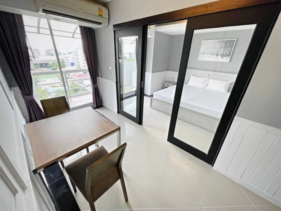 For rent!! Condo Waterford Sukhumvit 50, 6th floor, Building F, fully furnished. Ready to move in, book now!!