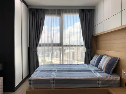 ให้เช่า IDEO Q จุฬา-สามย่าน ห้องสวย ได้วิวสามย่าน Built-in เฟอร์นิเจอร์ทั้งห้อง พร้อมเข้าอยู่ จองเลย images
