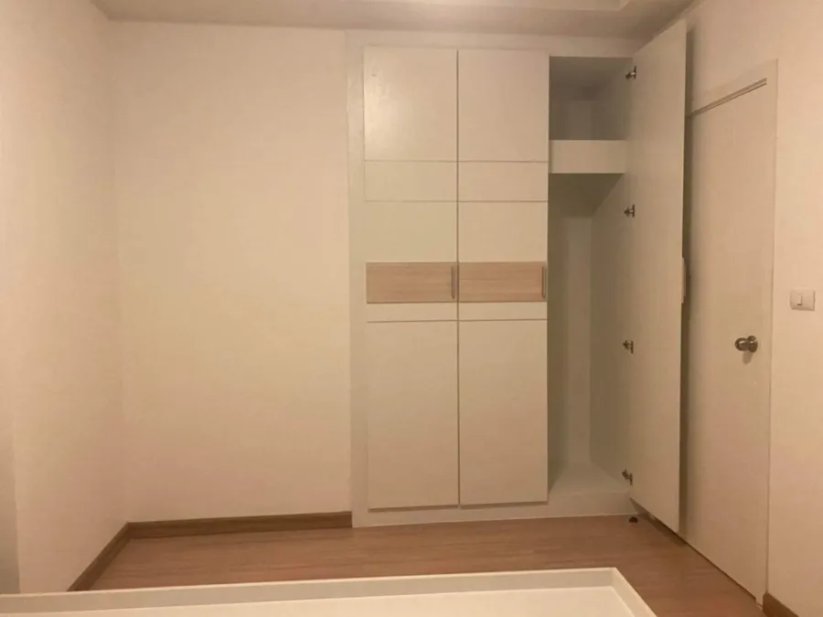 ขายคอนโด เจ คอนโด สาทร-กัลปพฤกษ์ ห้องกว้างขวาง พื้นที่ใช้อสอยเยอะ ราคาไม่แรง คุณรีบมาจับจองเลยจ้า