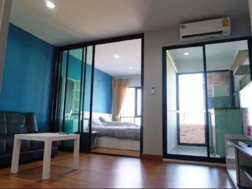 Condo for rent, Regent Home 18 Chaengwattana-Laksi, 12th floor, spacious, room divider, book now.