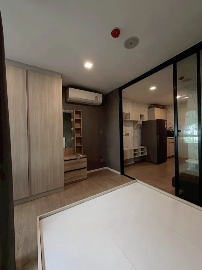 Wynn Ladprao-Chockchai 4 condo for rent. Nice unit, low floor. Book now, don't miss out!+++
