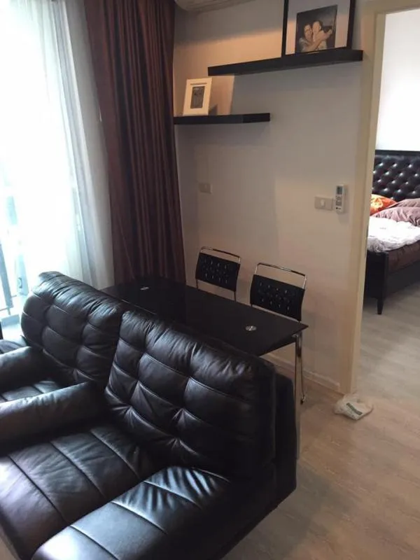 ห้องมุมมาแล้ว คอนโดให้เช่า Quinn Condo วิวสระ บรรยากาศเหมือนบ้าน มีสวนส่วนตัว อยากอยู่ฟินๆจองเลยจ้า