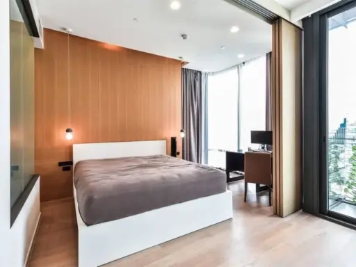 Condo for sale or rent: Ashton Silom. Fully furnished room with built-in furniture and appliances. 22nd floor, Pullman view. Reserve now!