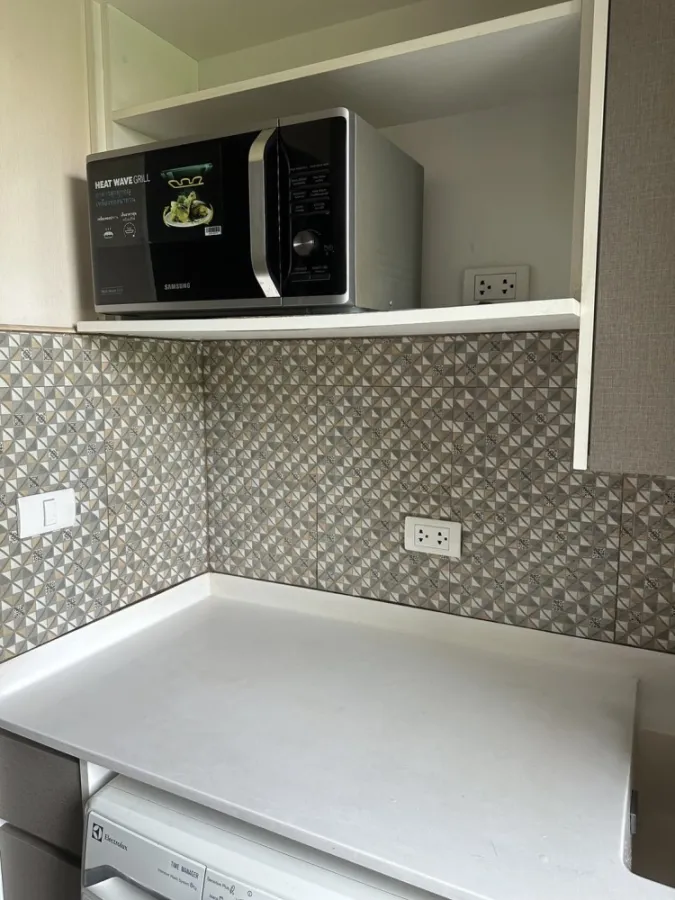 Urgent sale!! Condo Metro Luxe Kaset, 3rd floor, Building B, fully furnished room, good price, ready to move in, hurry and reserve now!!