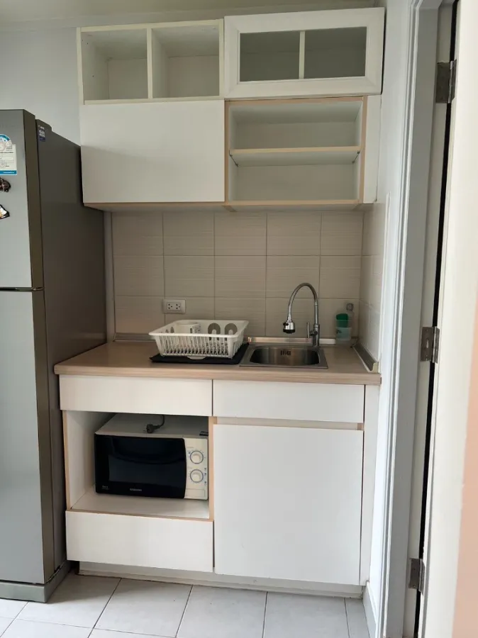 For sale, for rent!! Condo Lumpini Ville Pattanakarn-New Phetchaburi, 7th floor, Building D2, fully furnished, don't miss it!!