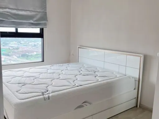 For sale: Plum Condo Central Station, 31st floor, BTS view, well decorated. Buy now, very worthwhile.