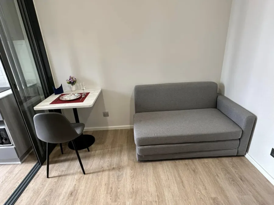 For rent: Modiz Rhyme, room ready to move in. Complete facilities, good price, hurry to move in and reserve it quickly.