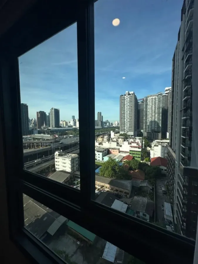 ให้เช่า IDEO RAMA 9–ASOKE ห้องน่าอยู่ เฟอร์นิเจอร์และส่วนกลางครบครัน ไม่จองไหวหรอ