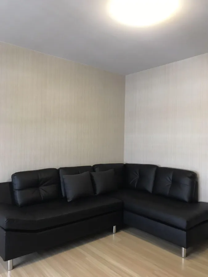 For rent: Plum Condo Phahonyothin 89, 7th floor, complete with furniture and electrical appliances. Book now, don't miss it.