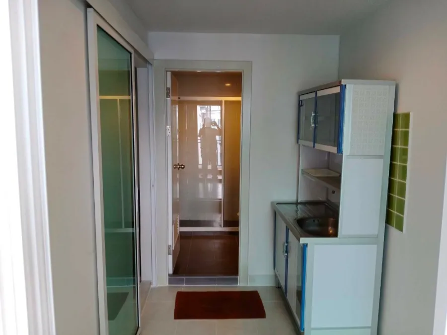 Condo for rent, Regent Home 25, Tiwanon, the room is ready, the price is not strong, I can tell you that you should not miss it.
