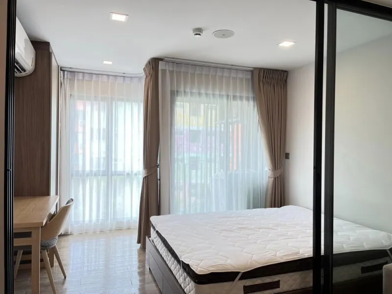 ให้เช่า เคฟ ทาวน์ สเปซ ห้องกั้น แต่งครบ หิ้วกระเป๋าเข้าอยู่ได้ทันที สนใจจองเลย ห้ามพลาดจ้า
