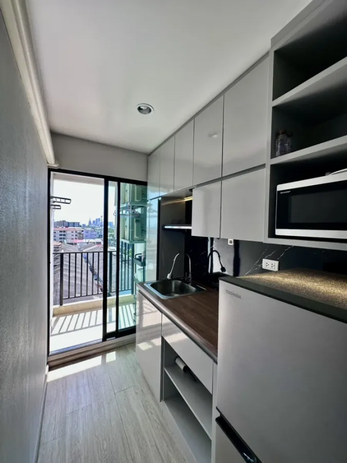 ขาย Hi Condo Sukhumvit 93 ห้องหัวมุม หัวเตียงไม่ติดห้องอื่น หลังบ้านไม่โดน block view ตกแต่งครบ จองเลย