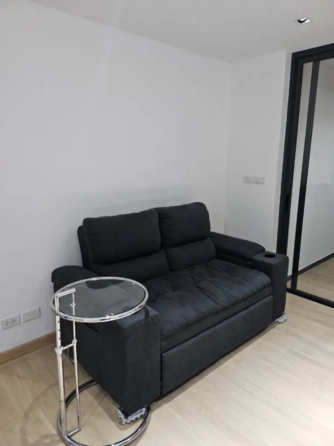 Condo for sale, rent, Formosa Lat Phrao 7, complete with furniture and electrical appliances. Can't miss it anymore.