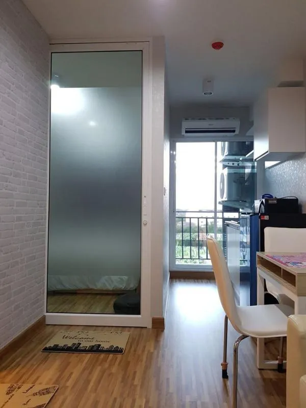 ขายด่วน The Iris บางใหญ่ เฟอร์นิเจอร์ Build-in พร้อมอยู่ ห้องทิศเหนือ วิวระเบียงสระว่ายน้ำ ย้ายเลย