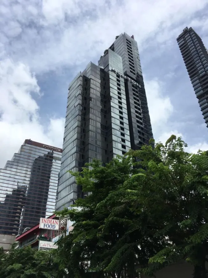 Condo for rent, Ashton Silom, corner room, City view, private, ready to move in. If you don't book, you will regret it!!