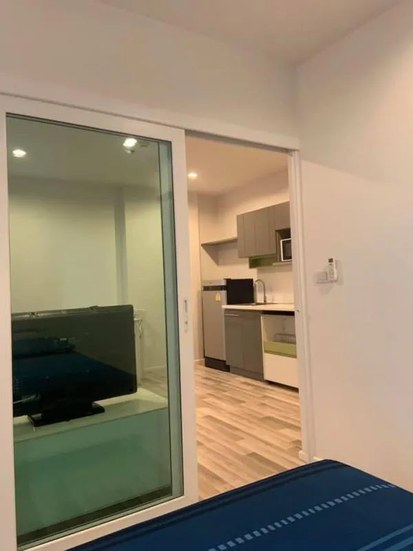 Urgent sale!! The key Chaengwattana, 30 sqm., ready to move in, fully furnished, only 2.6 million baht!!